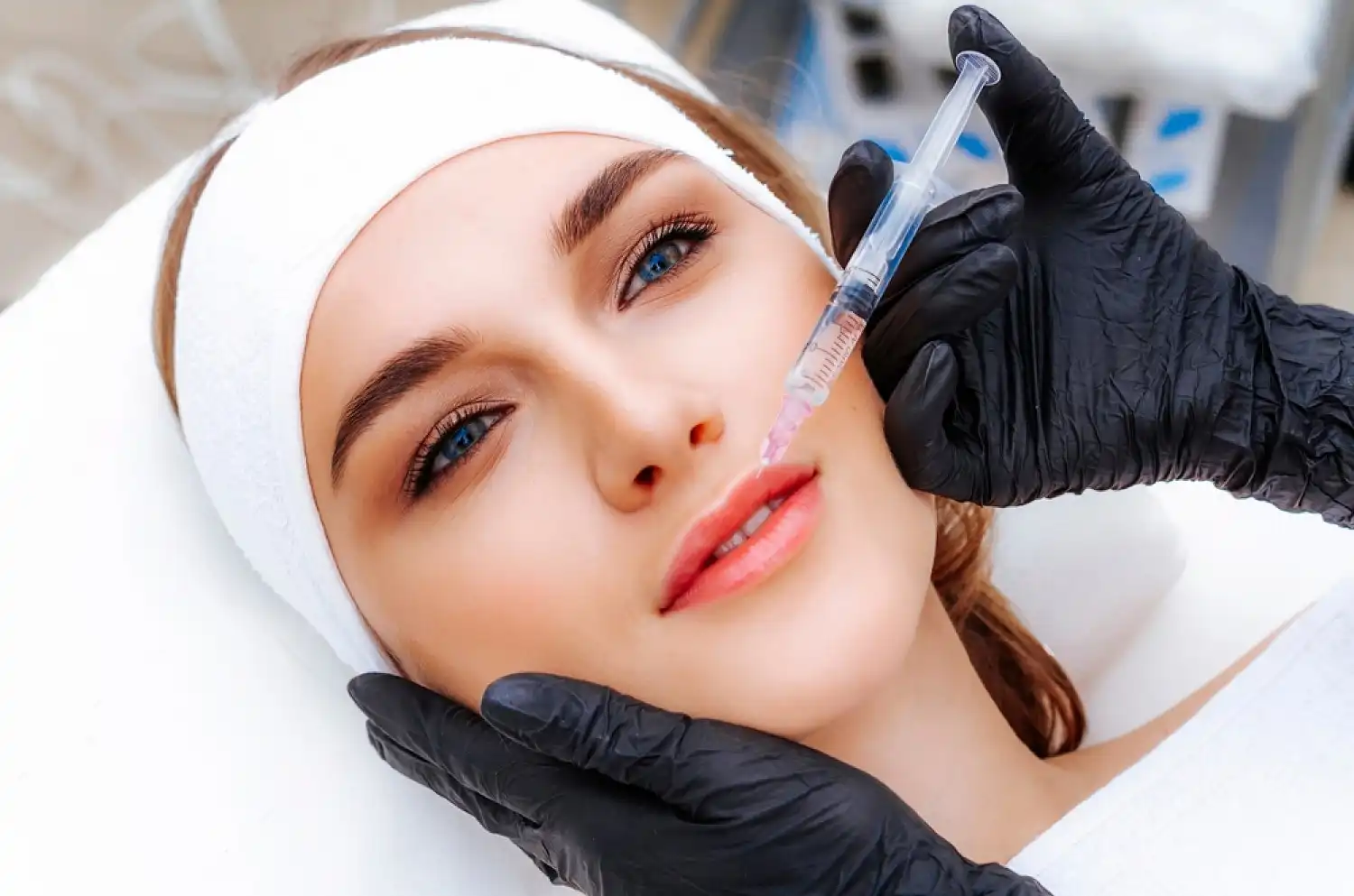 Plump Up Thinning Lips